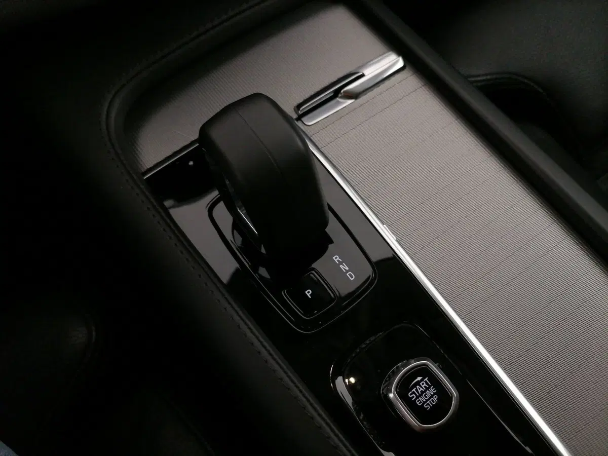Volvo XC90 usata a Roma (14)