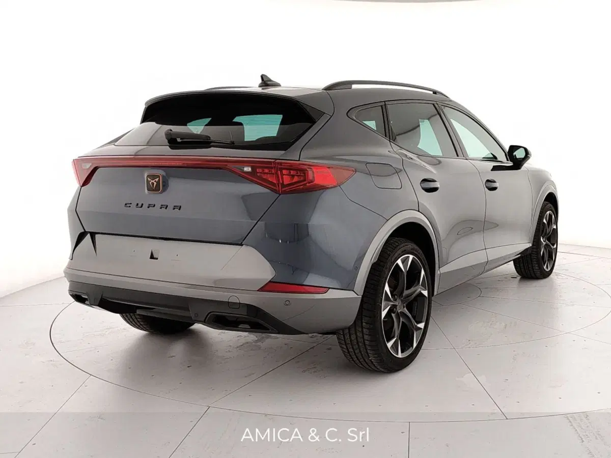 Cupra Formentor nuova a Caserta (7)