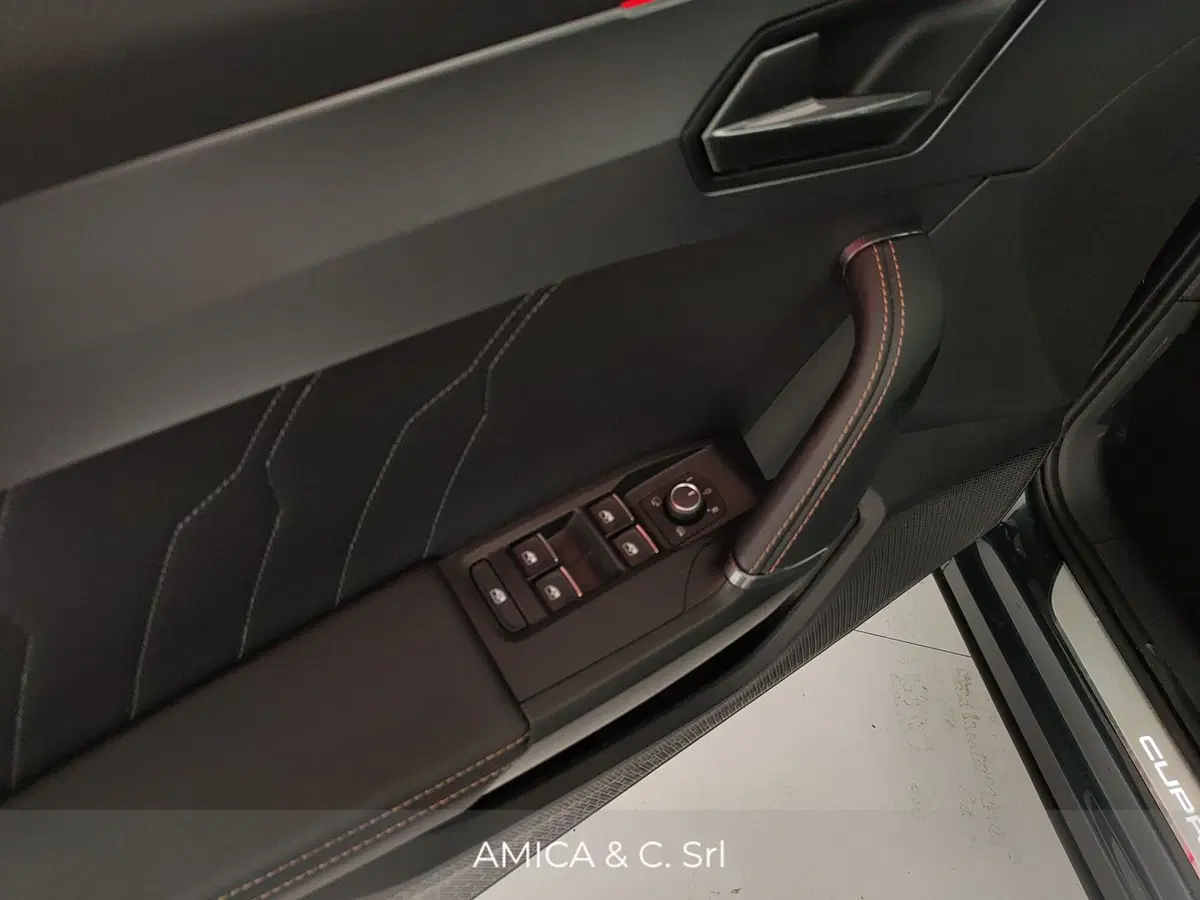 Cupra Formentor nuova a Caserta (13)