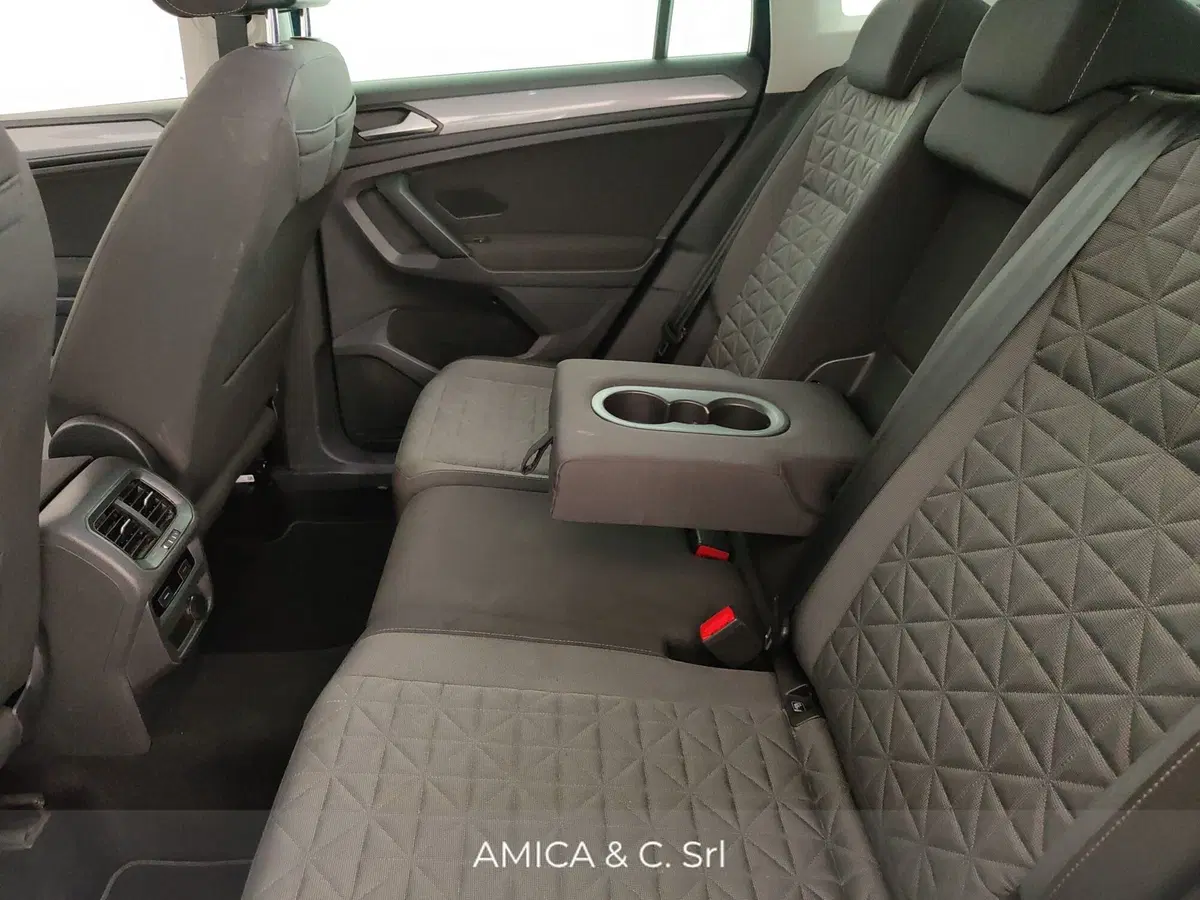 Volkswagen Tiguan usata a Caserta (13)