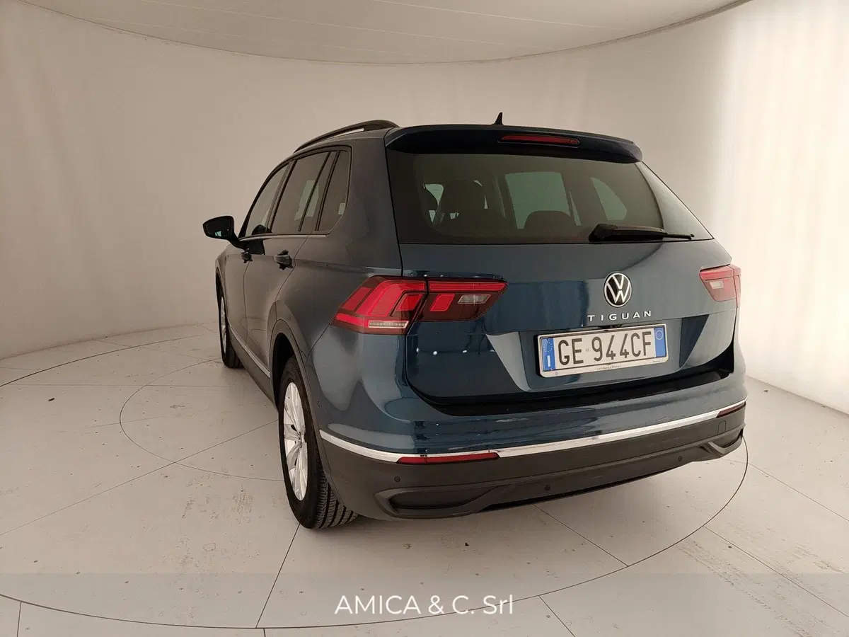 Volkswagen Tiguan usata a Caserta (9)