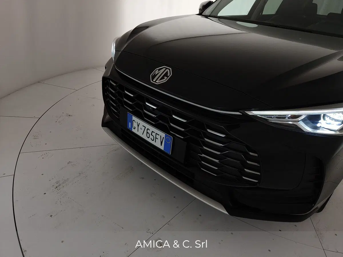 Mg ZS EV usata a Caserta (10)