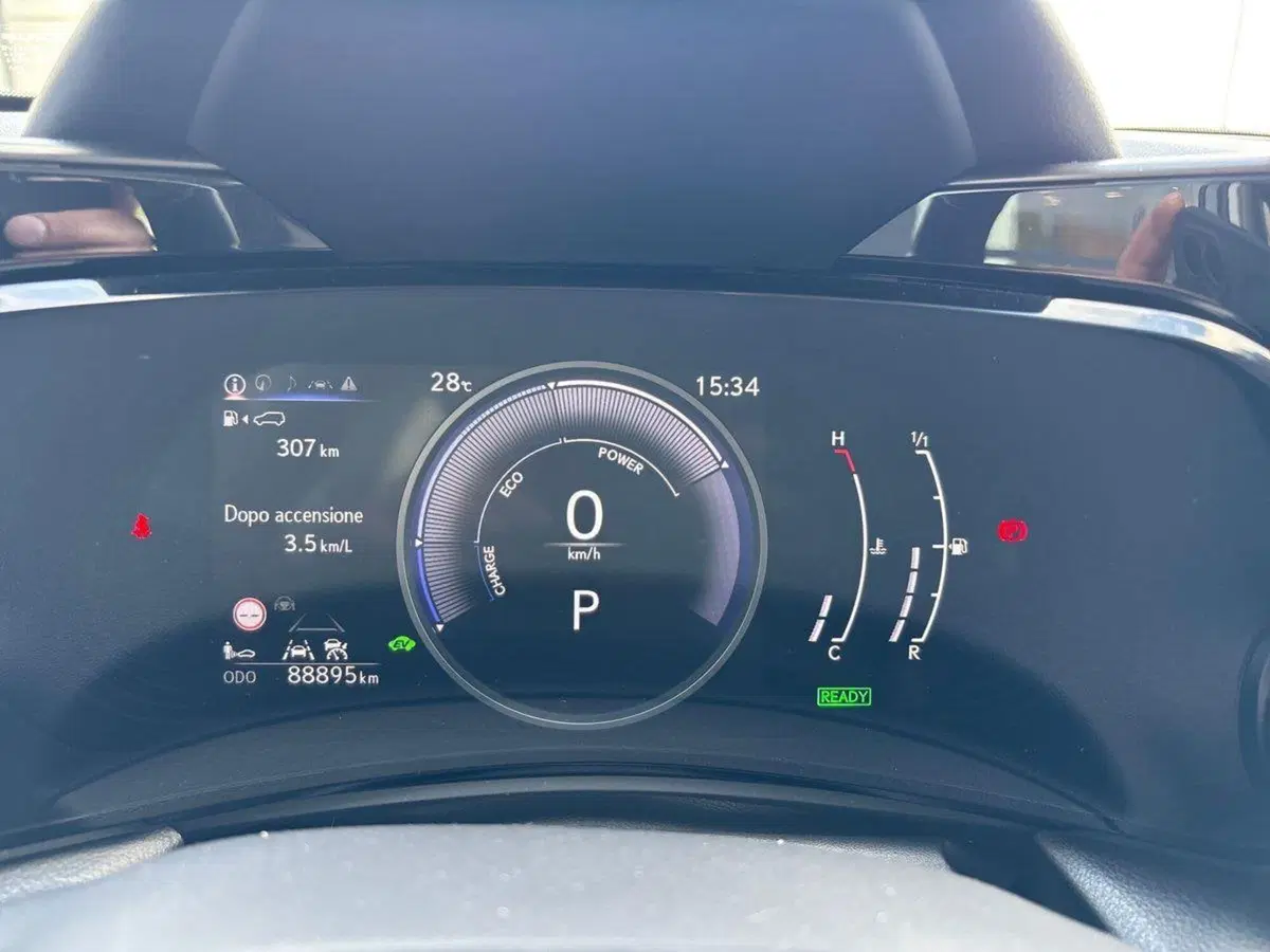 Lexus NX usata a Padova (10)