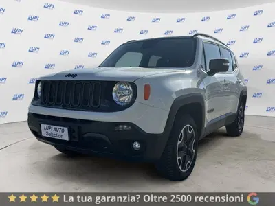 Jeep Renegade 2.0 Mjt 170CV 4WD Active Drive Low Trailhawk del 2016 usata a Pistoia