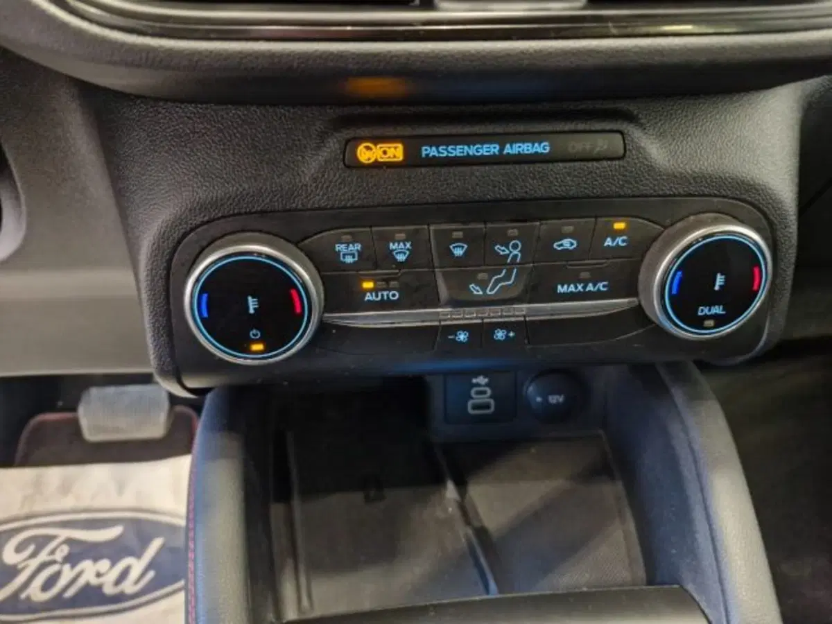 Ford Kuga usata a Bologna (12)