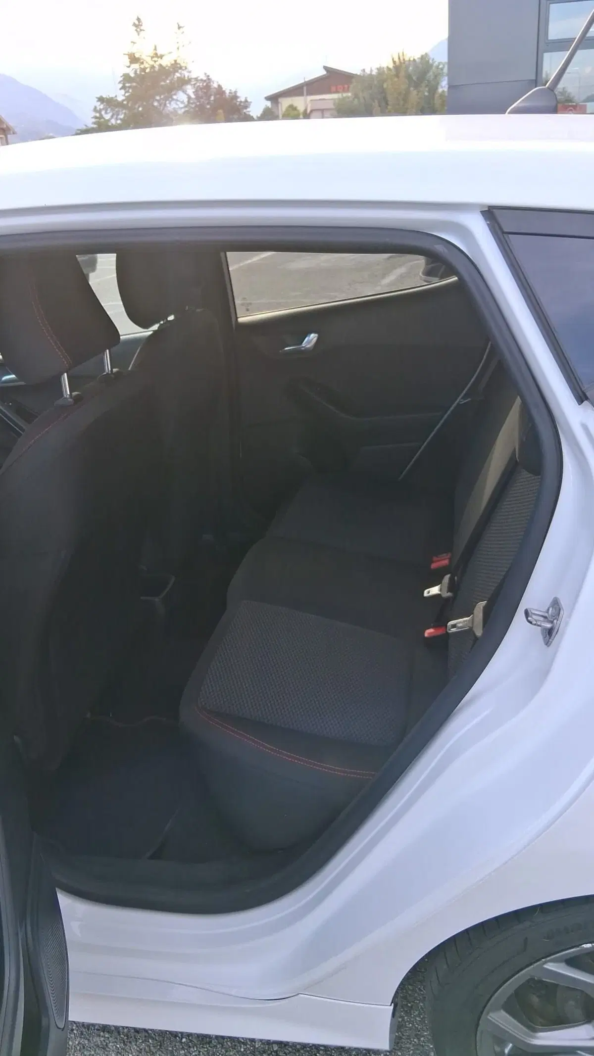 Ford Fiesta usata a Aosta (8)