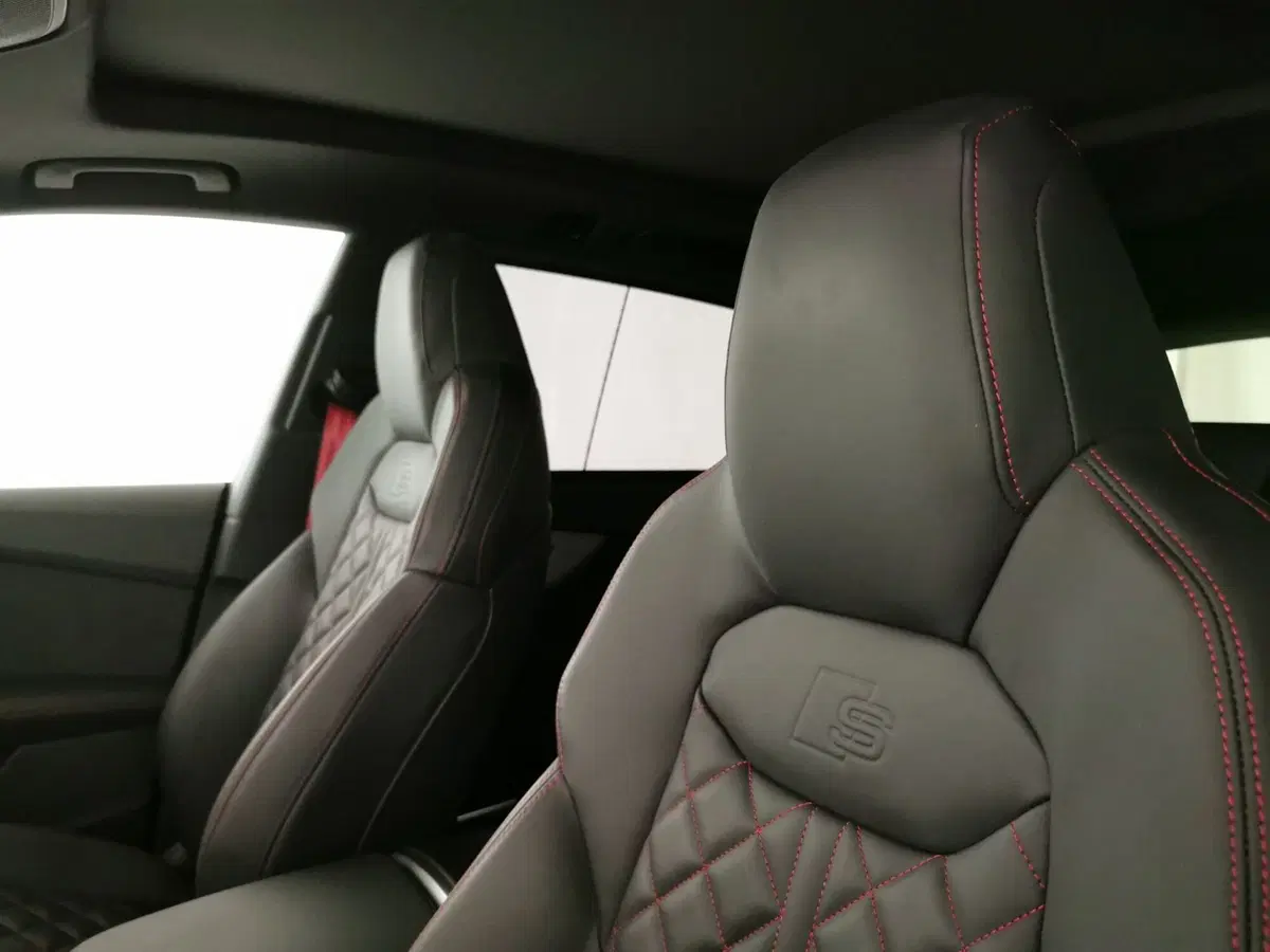 Audi Q8 usata a Chieti (14)