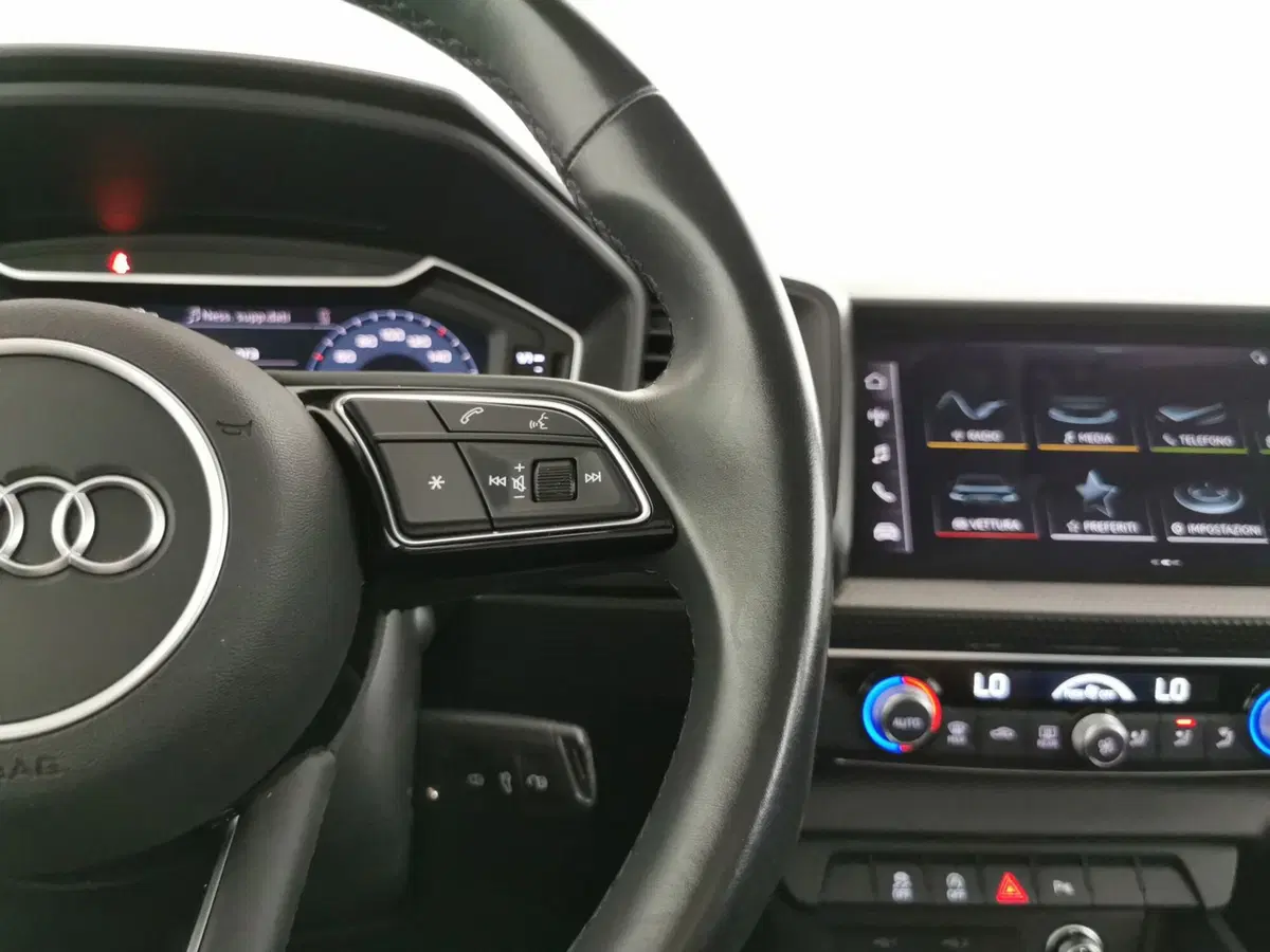 Audi A1 allstreet usata a Chieti (18)