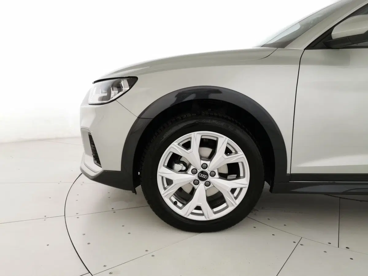 Audi A1 allstreet usata a Chieti (16)