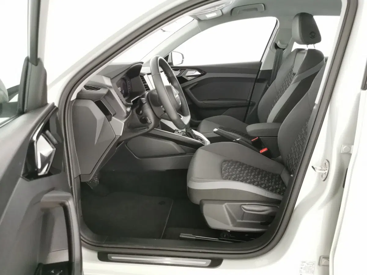 Audi A1 allstreet usata a Chieti (18)