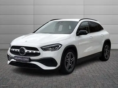 Mercedes-Benz GLA SUV 200 d Automatic Premium del 2020 usata a Genzano di Roma