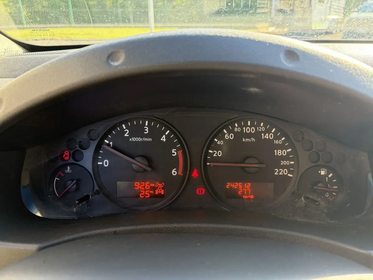 Nissan Navara usata a La Spezia (13)