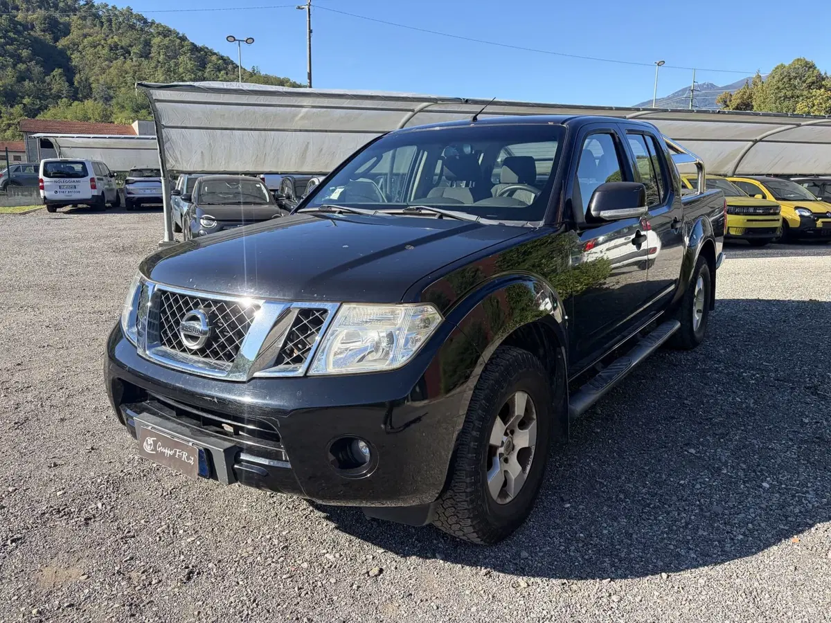 Nissan Navara usata a La Spezia (3)