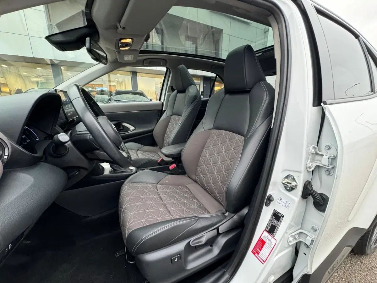 Toyota Yaris Cross usata a Modena (9)