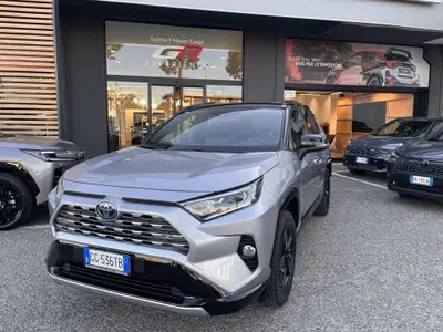 Toyota Rav4 HV (218CV) E-CVT 2WD Style del 2022 usata a Carpi