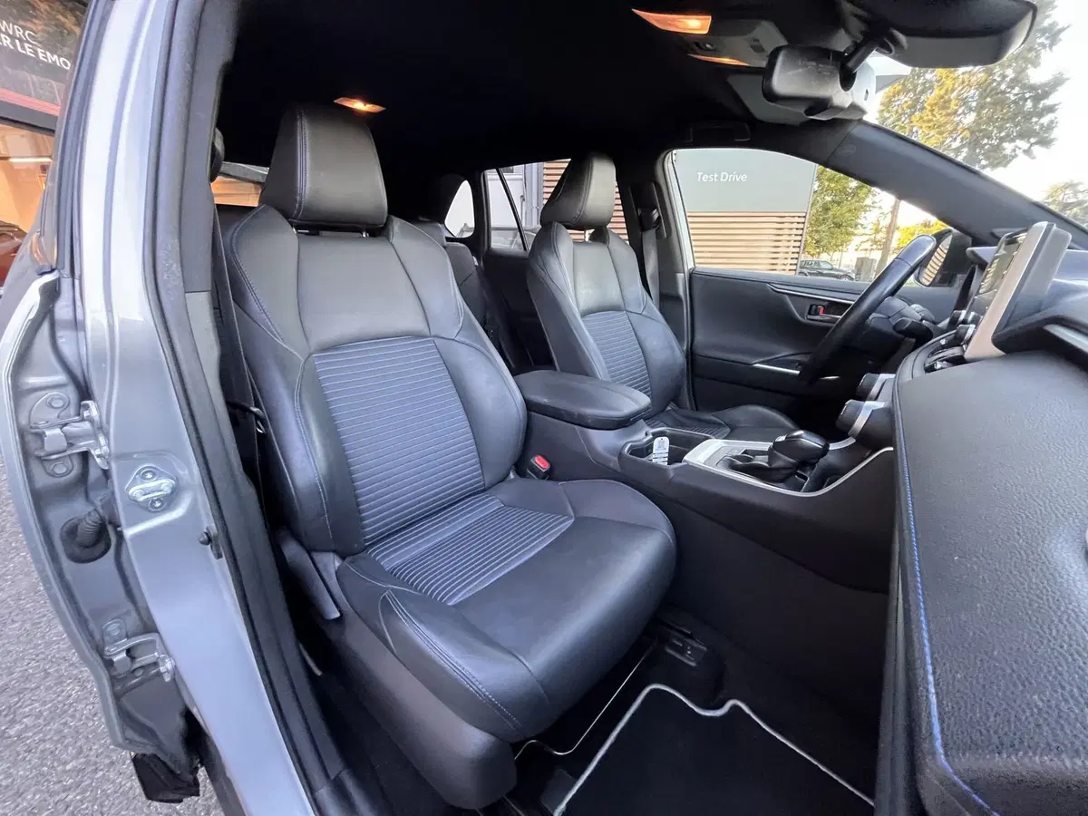 Toyota Rav4 usata a Modena (11)