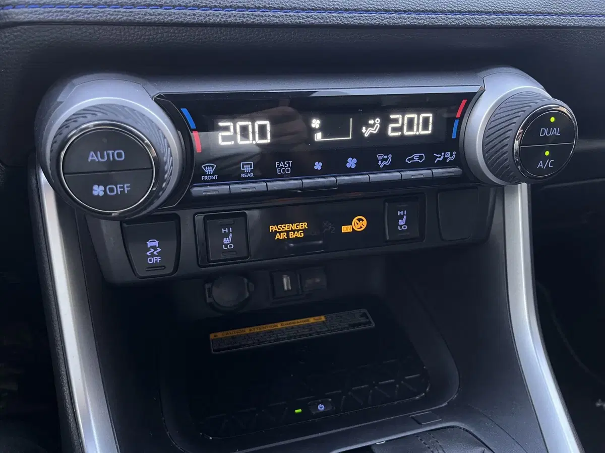 Toyota Rav4 usata a Modena (15)