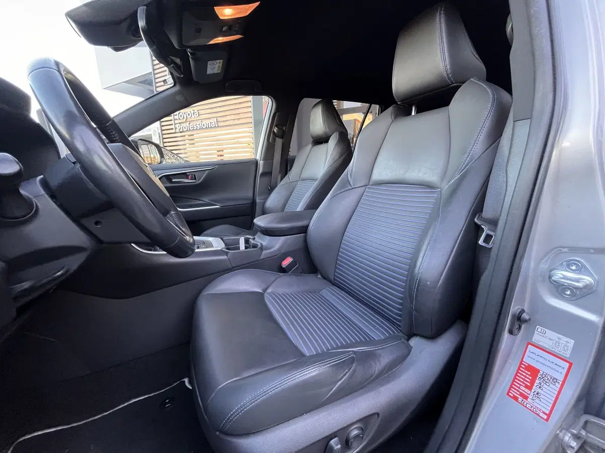 Toyota Rav4 usata a Modena (7)