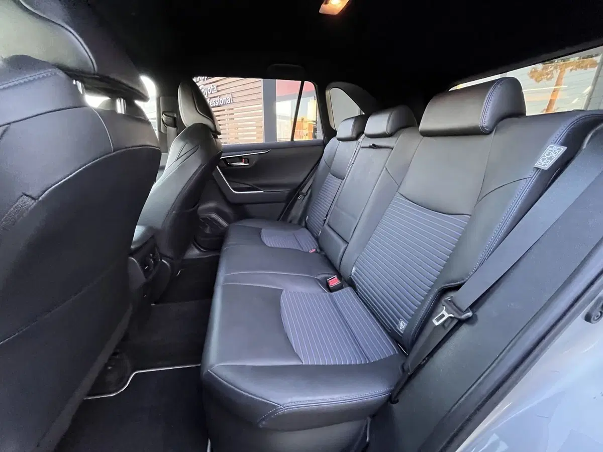 Toyota Rav4 usata a Modena (9)