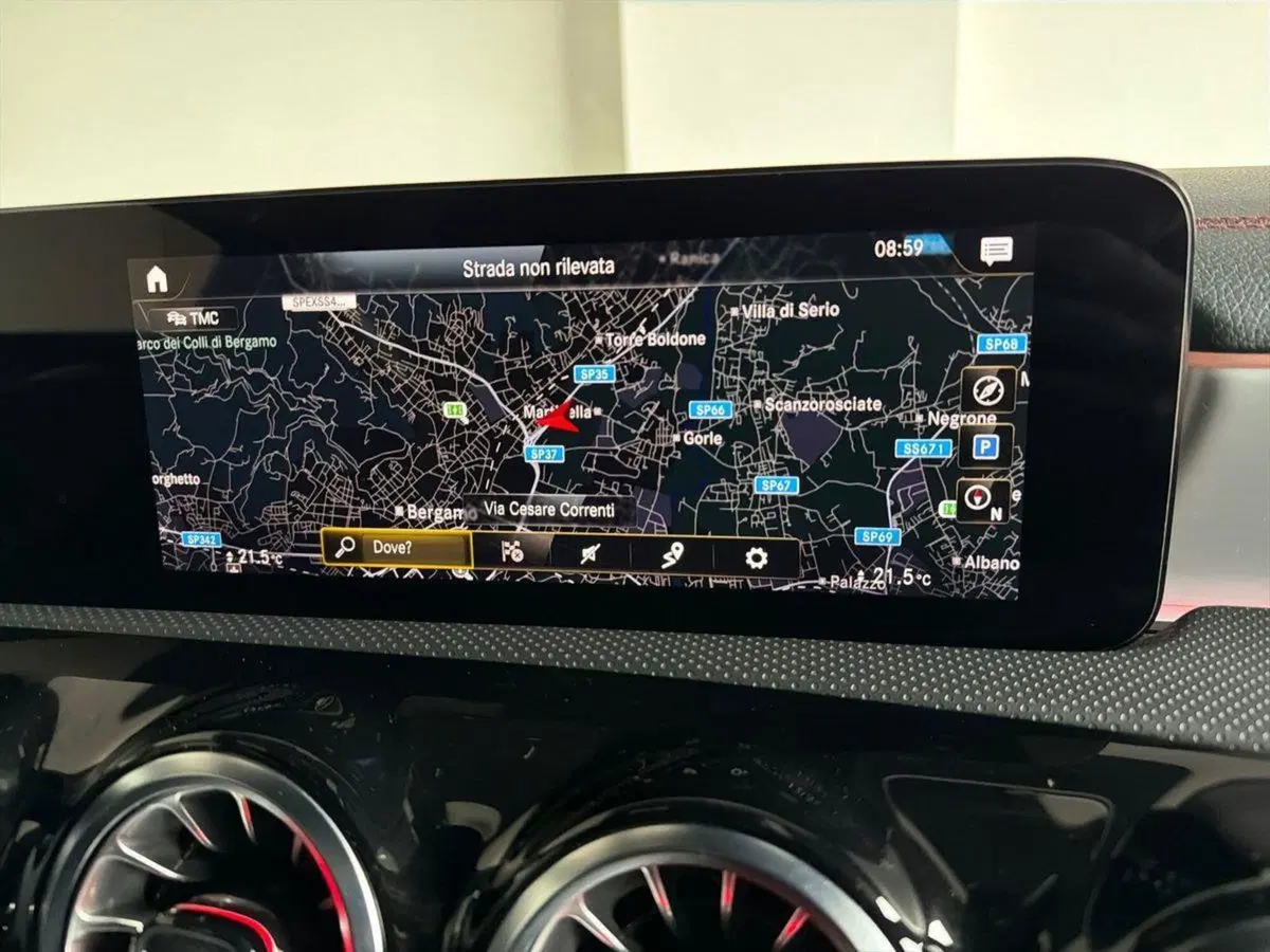 Mercedes-Benz CLA Shooting Brake usata a Bergamo (12)