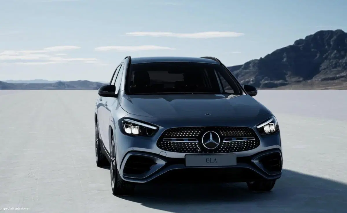 Mercedes-Benz GLA SUV nuova a Bergamo (5)