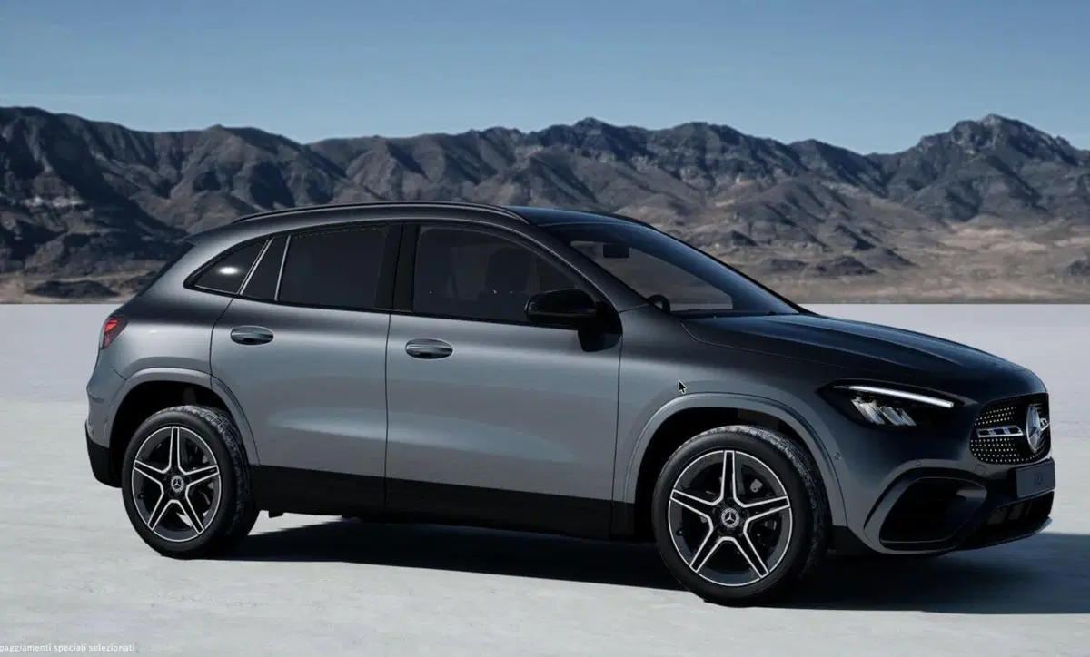 Mercedes-Benz GLA SUV nuova a Bergamo (6)