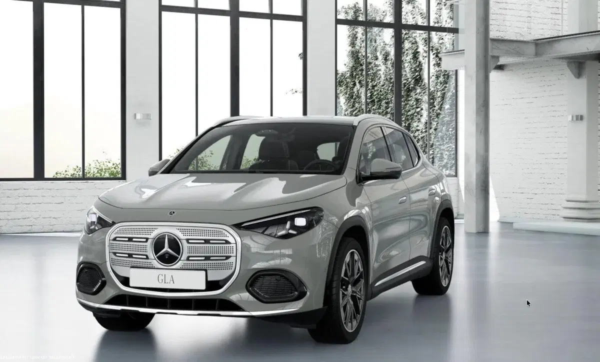 Mercedes-Benz GLA SUV nuova a Bergamo (7)