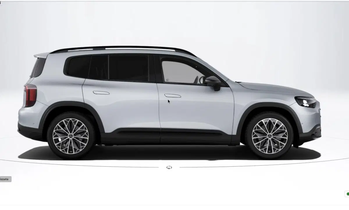 Mercedes-Benz GLB nuova a Bergamo (4)