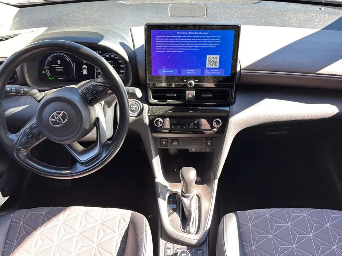 Toyota Yaris Cross usata a Bologna (10)