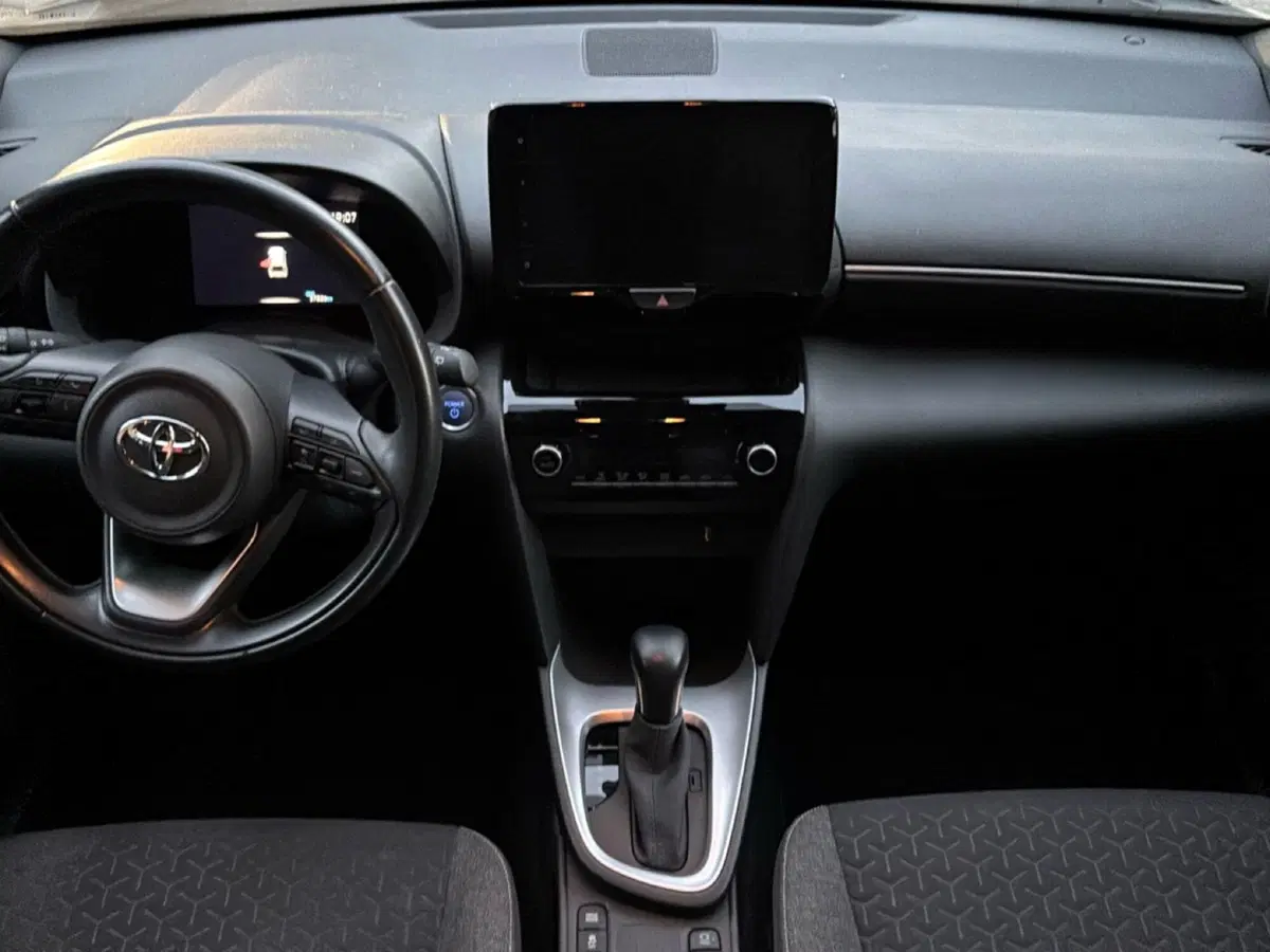 Toyota Yaris Cross usata a Bologna (10)