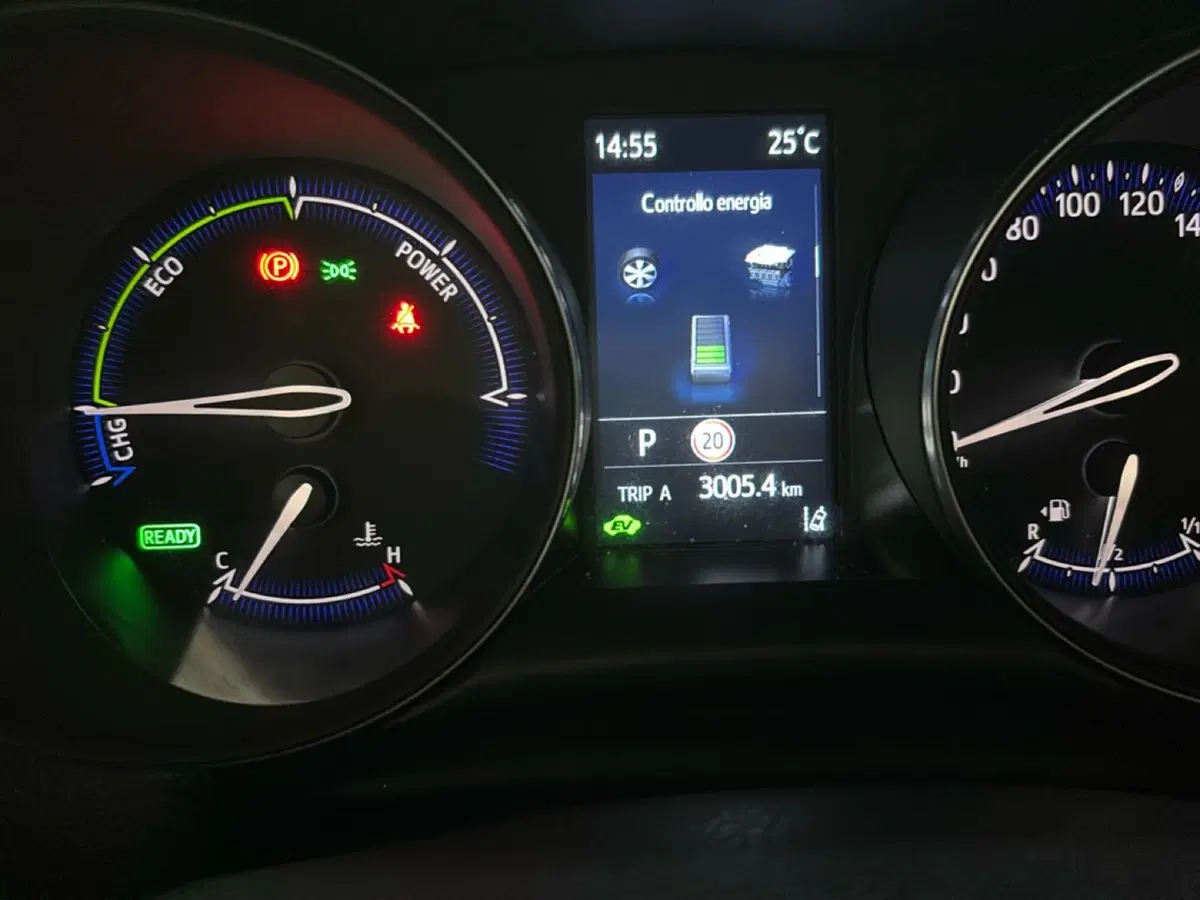 Toyota Toyota C-HR usata a Bologna (11)