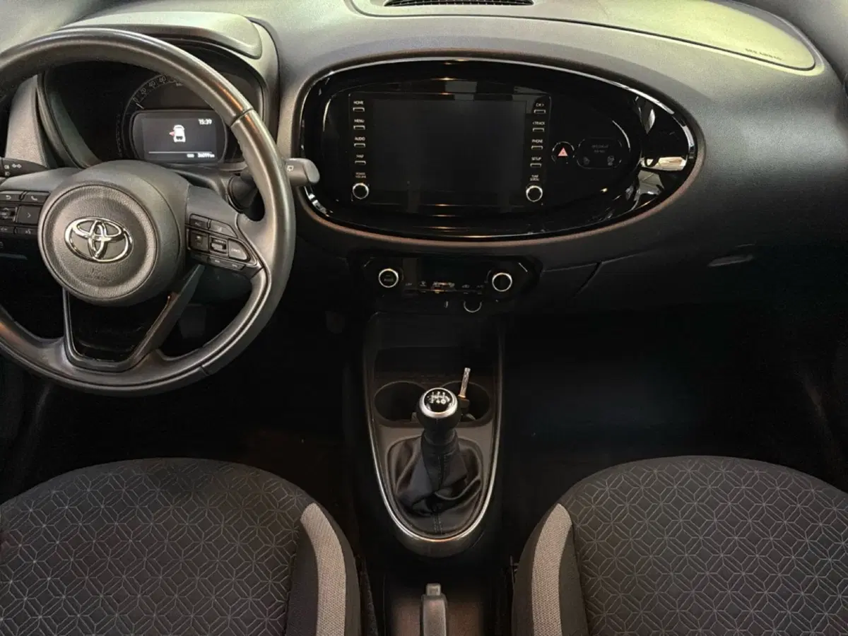 Toyota Aygo X usata a Bologna (9)