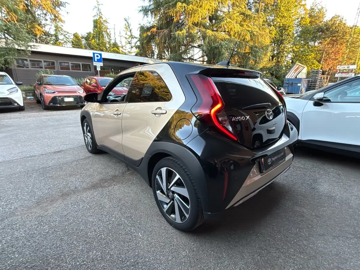 Toyota Aygo X usata a Bologna (5)