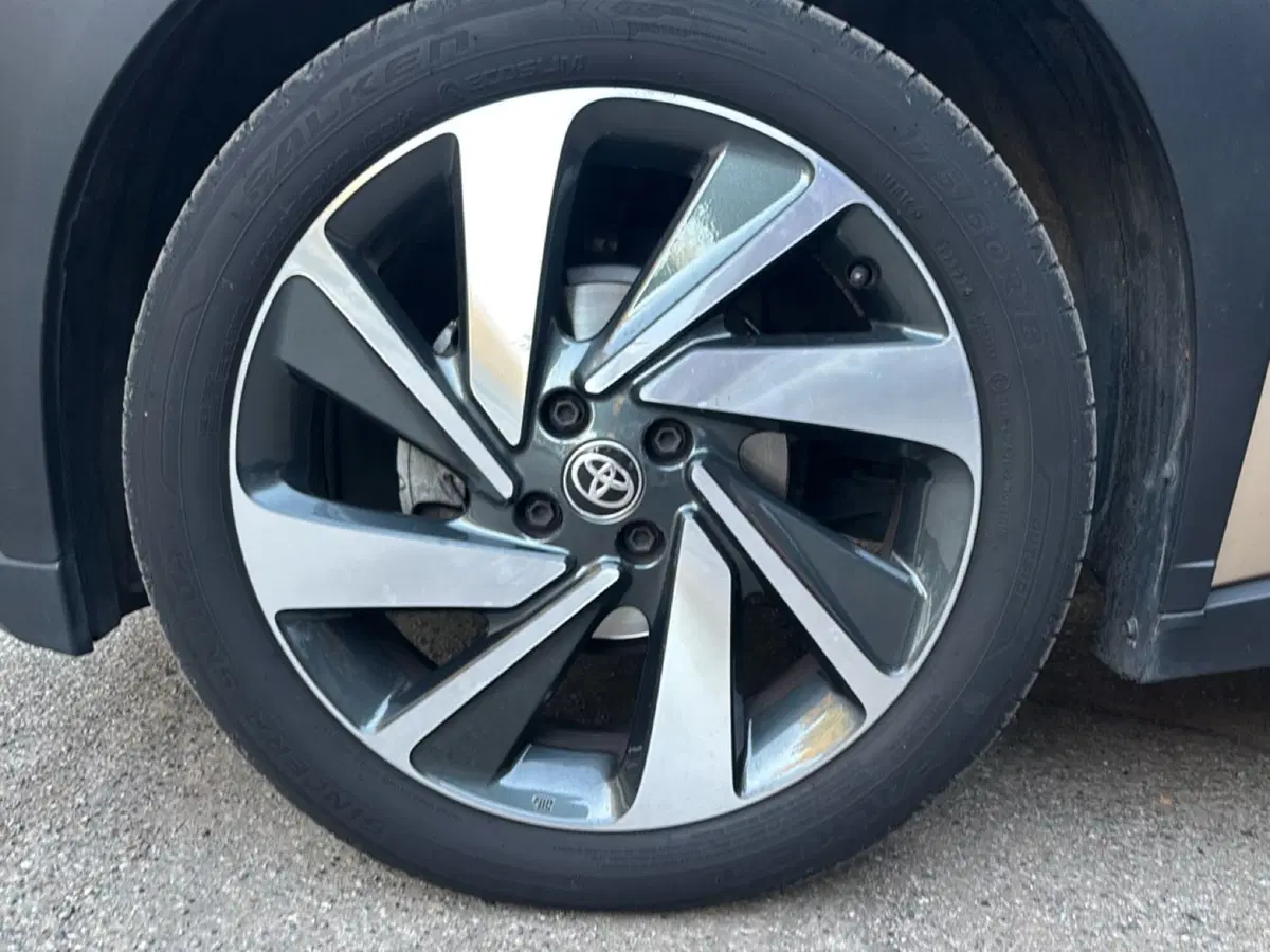 Toyota Aygo X usata a Bologna (7)
