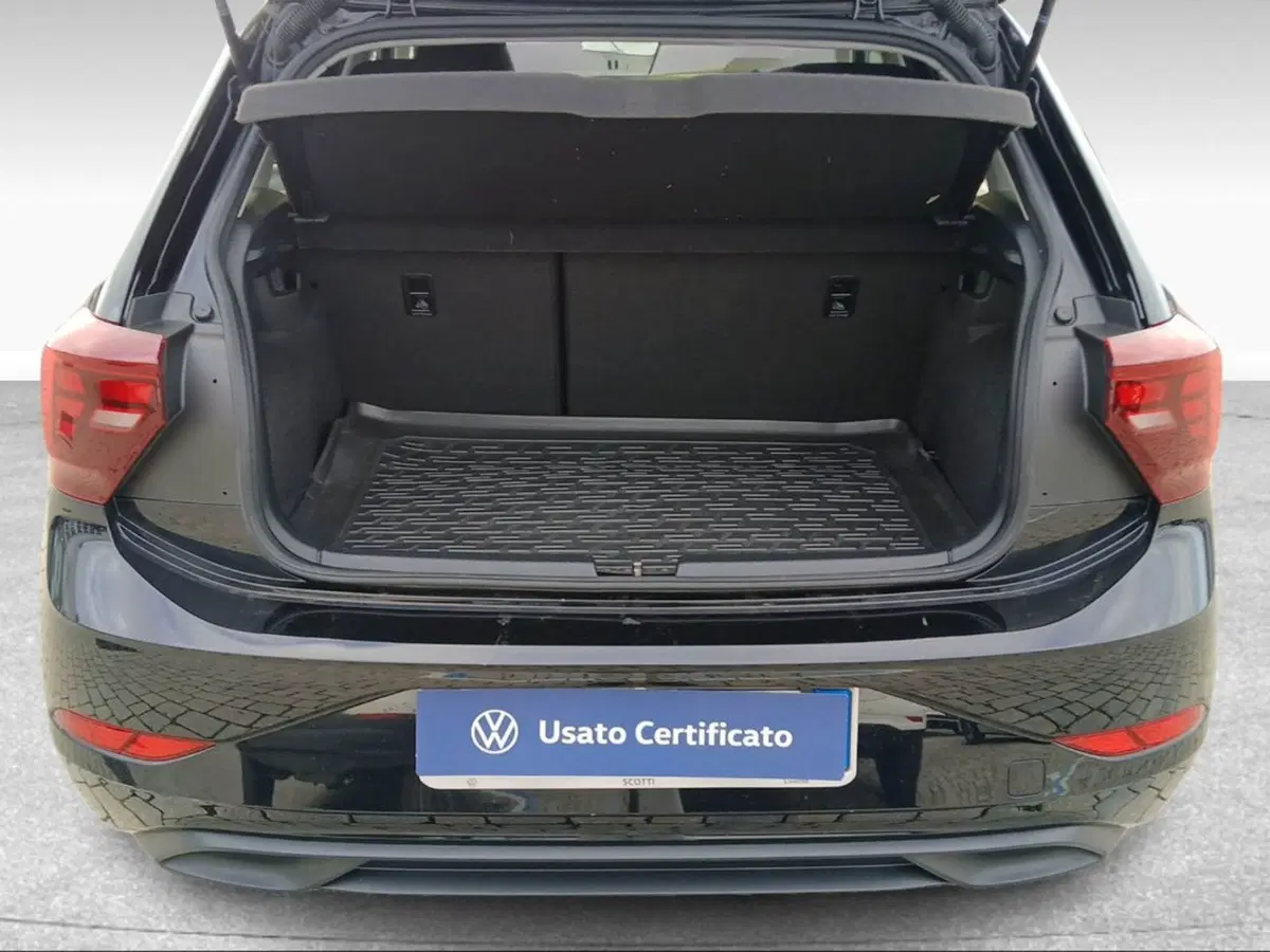 Volkswagen Polo usata a Livorno (6)