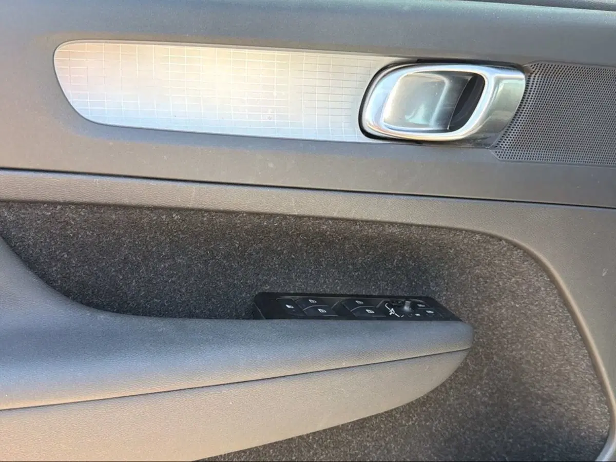 Volvo XC40 usata a Livorno (15)