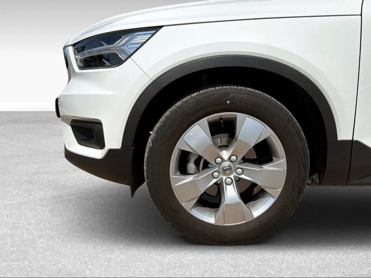 Volvo XC40 usata a Livorno (17)