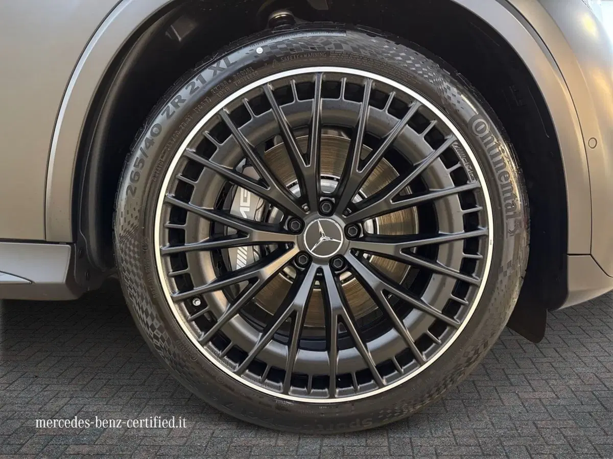 Mercedes-Benz GLC Coupé nuova a Bari (17)