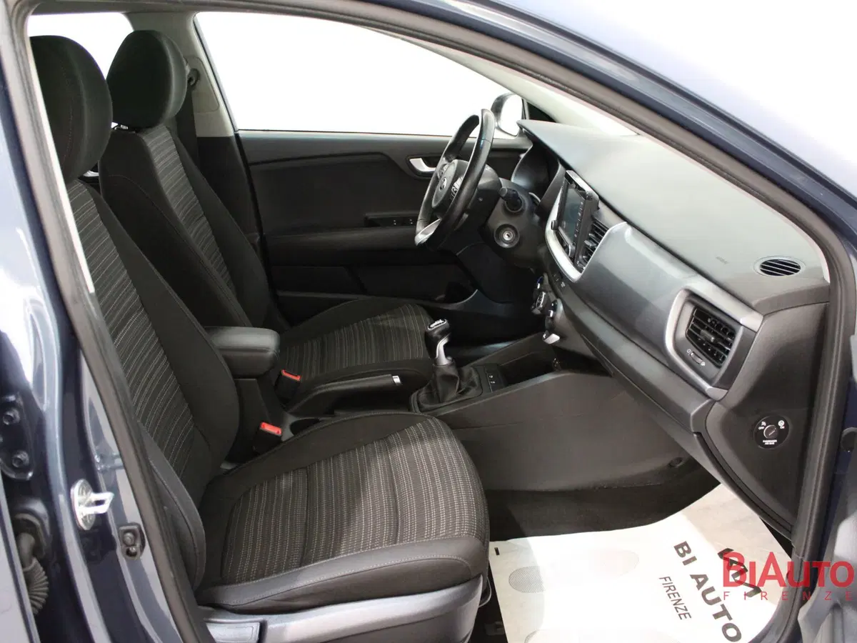 Kia Stonic usata a Firenze (6)