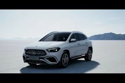 Mercedes-Benz GLA SUV 180 d Automatic Premium nuova a Montesilvano