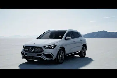 Mercedes-Benz GLA SUV 180 d Automatic Premium nuova a Montesilvano