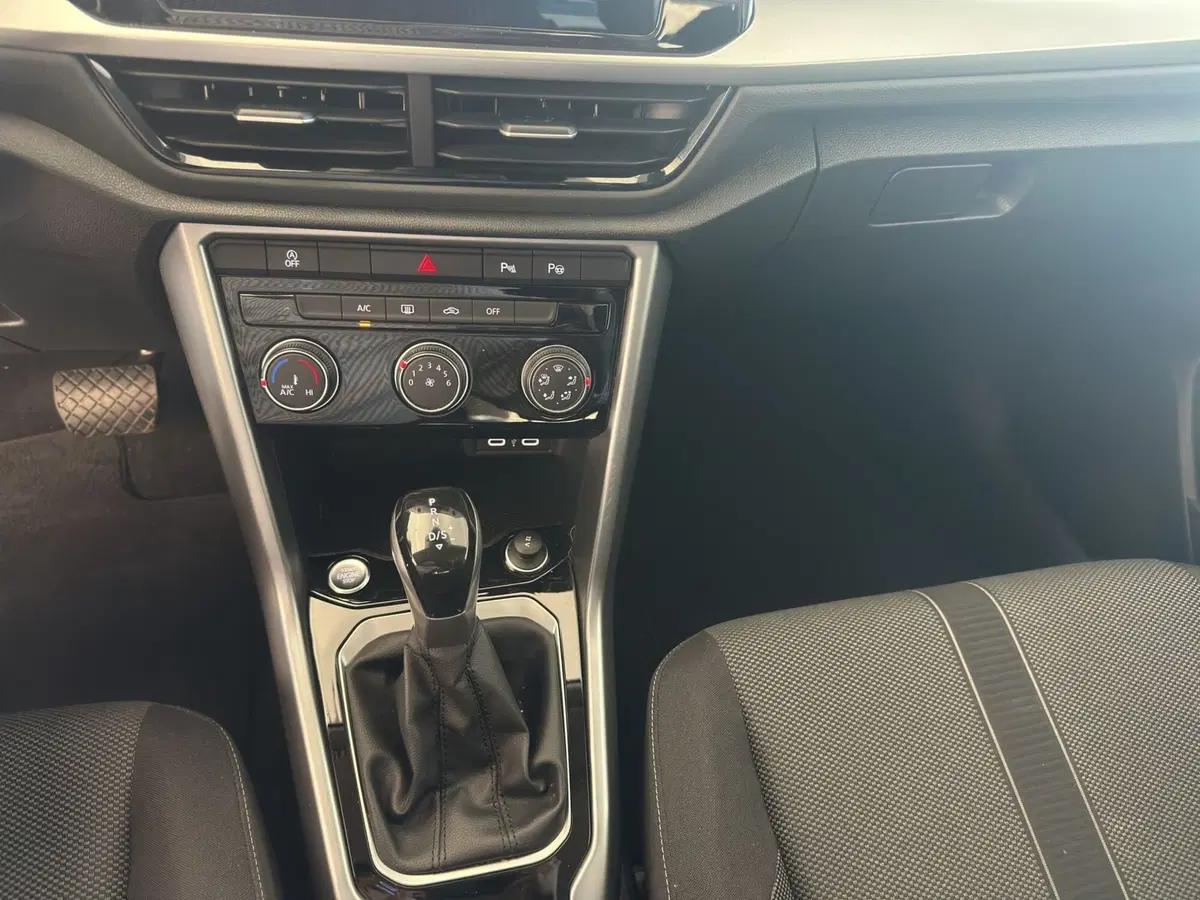 Volkswagen T-Roc usata a Cosenza (15)