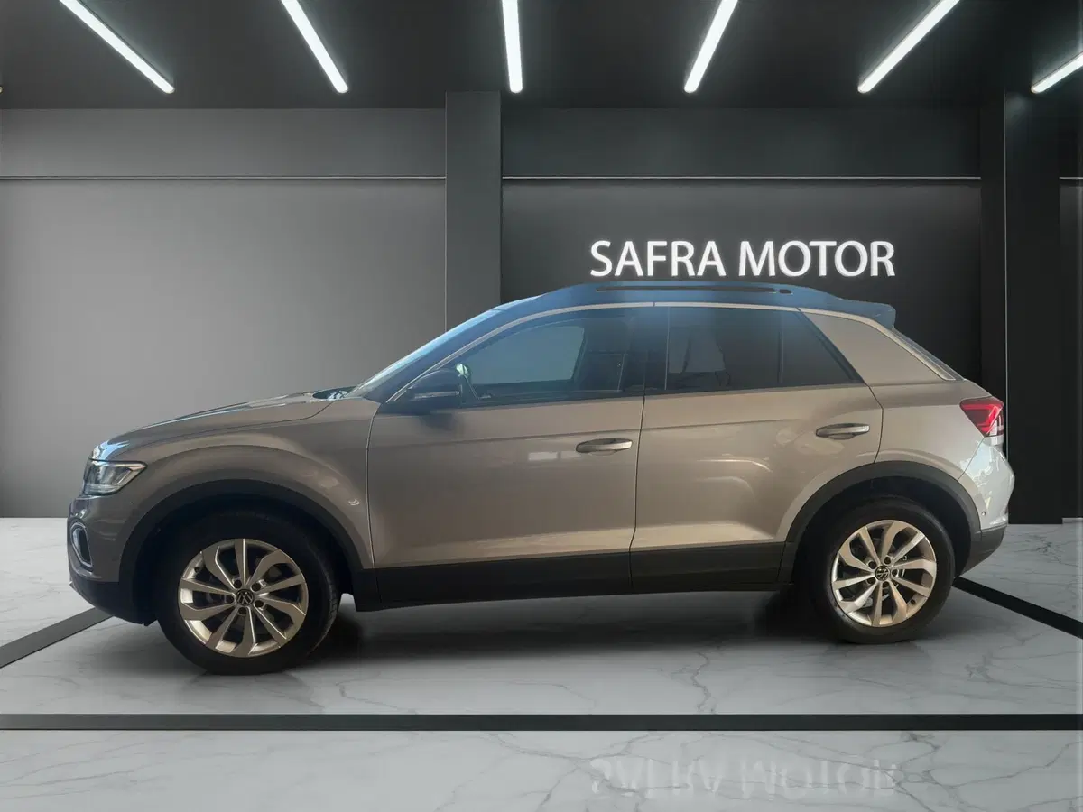 Volkswagen T-Roc usata a Cosenza (3)