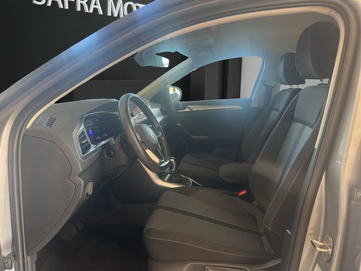 Volkswagen T-Roc usata a Cosenza (9)