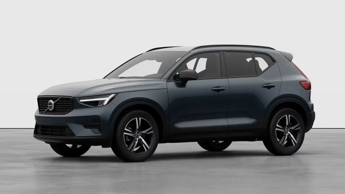 Volvo XC40 nuova a Como