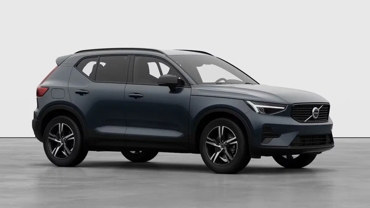 Volvo XC40 nuova a Como (3)