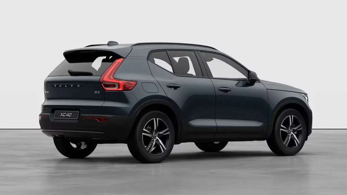 Volvo XC40 nuova a Como (7)
