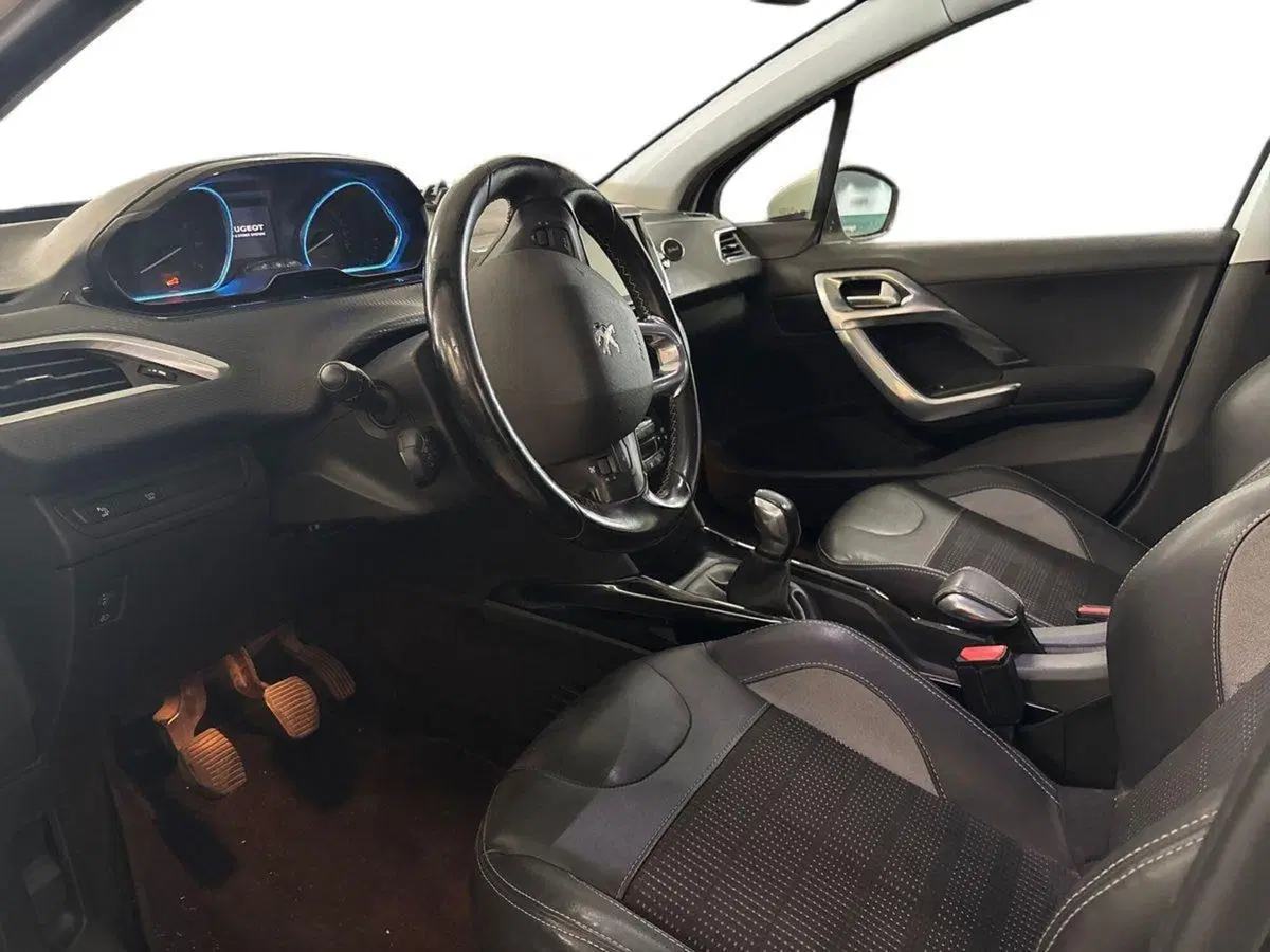 Peugeot 2008 usata a Torino (10)