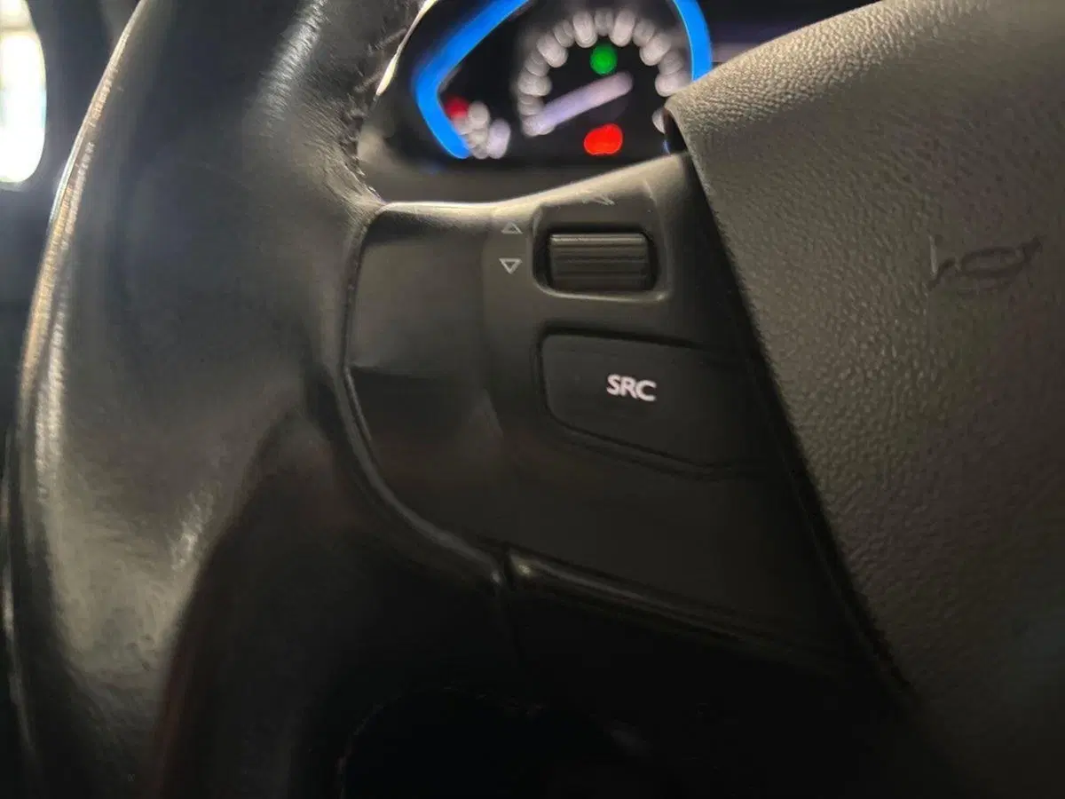 Peugeot 2008 usata a Torino (16)