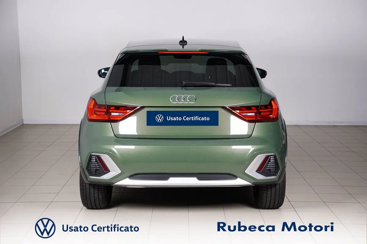 Audi A1 allstreet usata a Perugia (5)